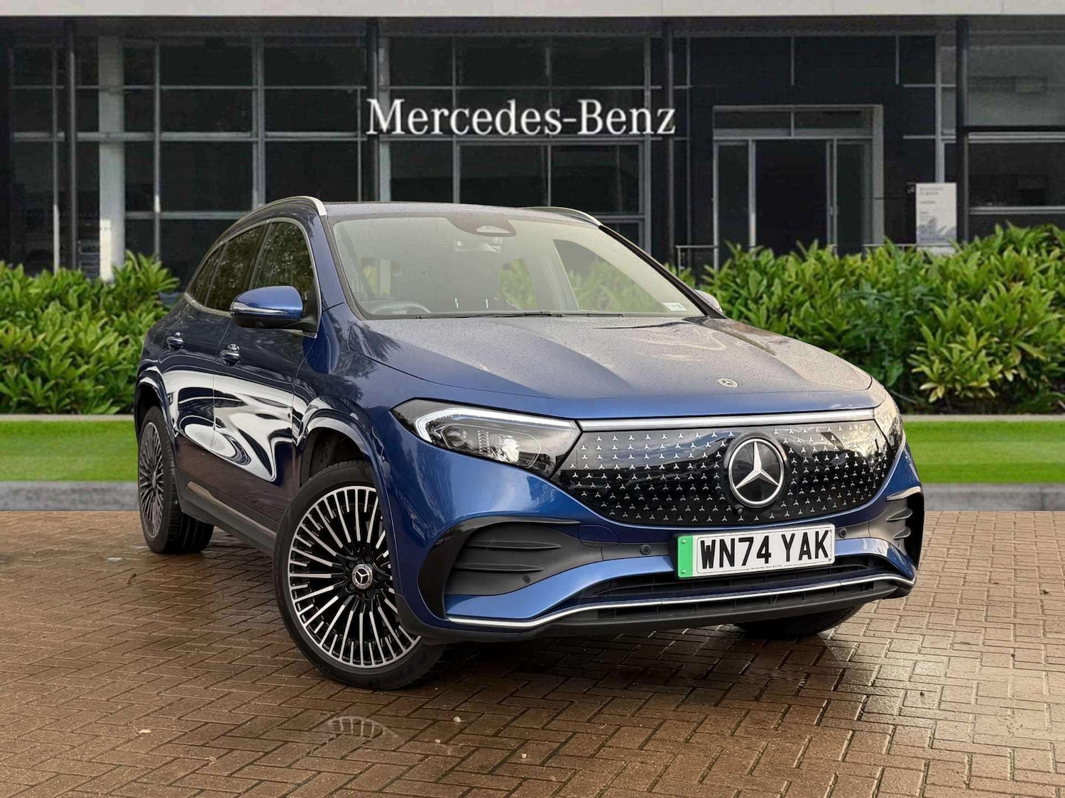 Used Mercedes-Benz EQA 2024 for sale - 76435821: Photo 1