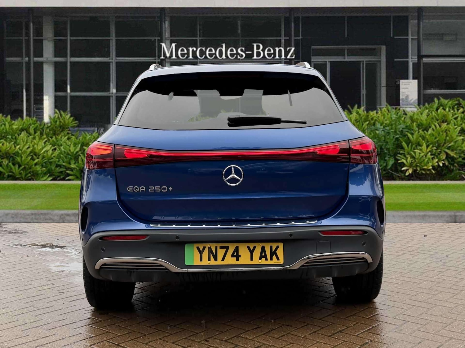 Used Mercedes-Benz EQA 2024 for sale - 76435821: Photo 10