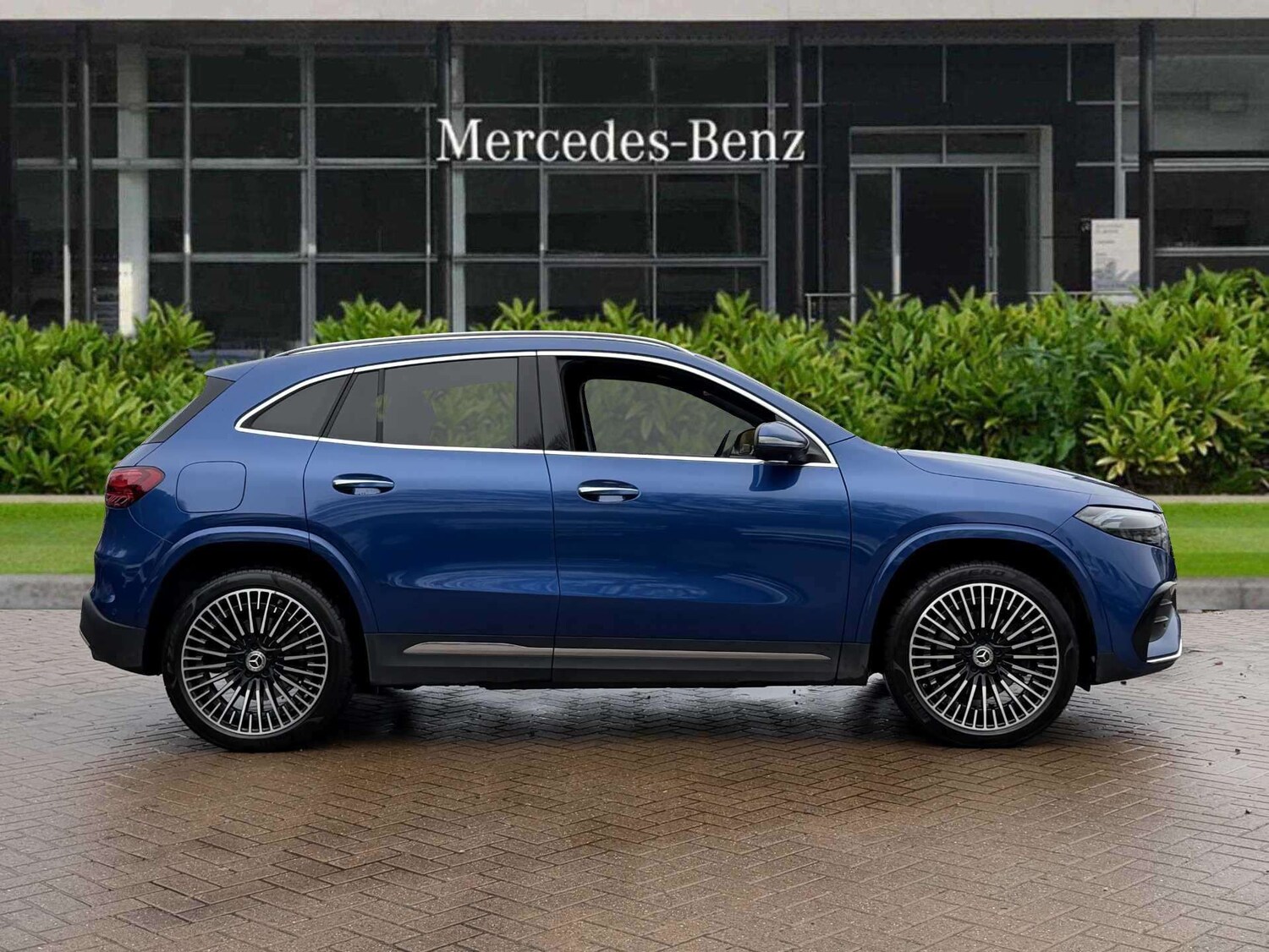 Used Mercedes-Benz EQA 2024 for sale - 76435821: Photo 13