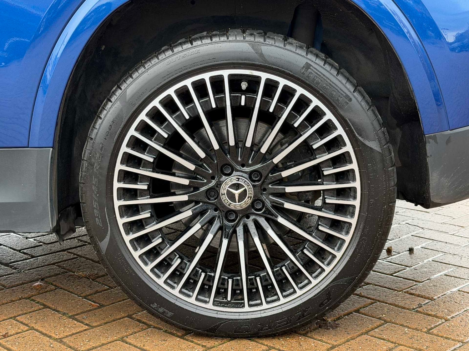 Used Mercedes-Benz EQA 2024 for sale - 76435821: Photo 16