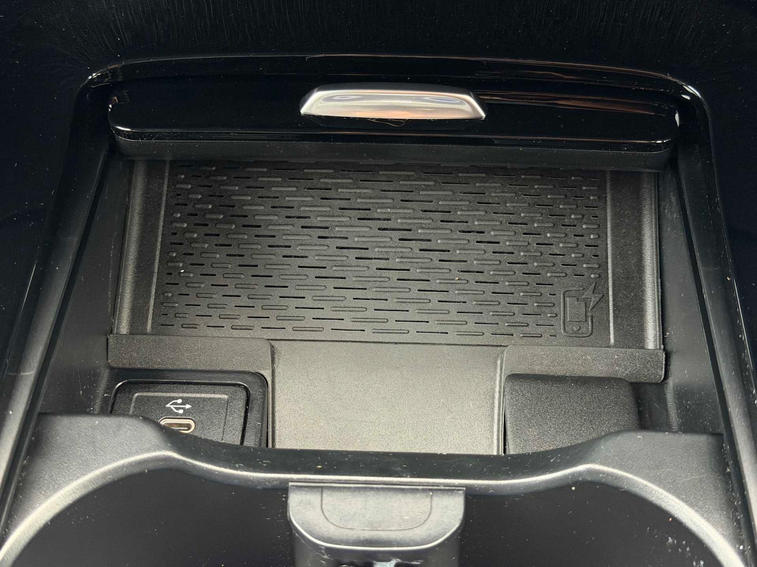 Used Mercedes-Benz EQA 2024 for sale - 76435821: Photo 30