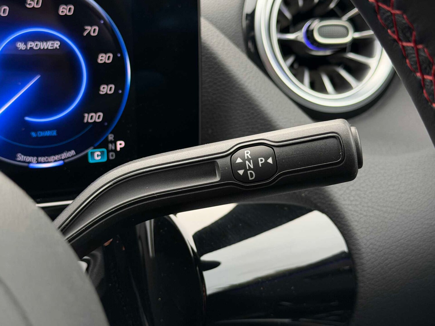 Used Mercedes-Benz EQA 2024 for sale - 76435821: Photo 32