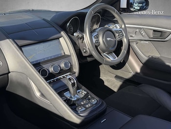 Used Jaguar F-Type 2019 for sale - 77741052: Photo