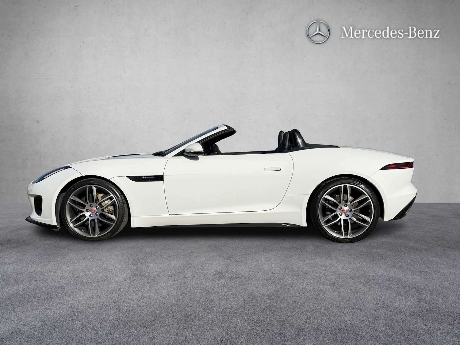 Used Jaguar F-Type 2019 for sale - 77741052: Photo 9