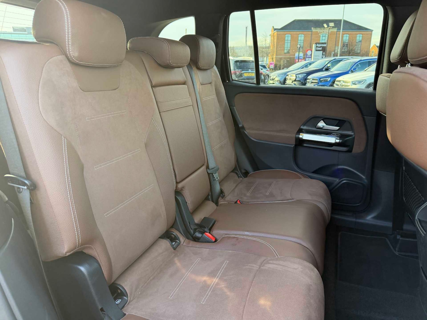 Used Mercedes-Benz GLB 2025 for sale - 77348163: Photo 35