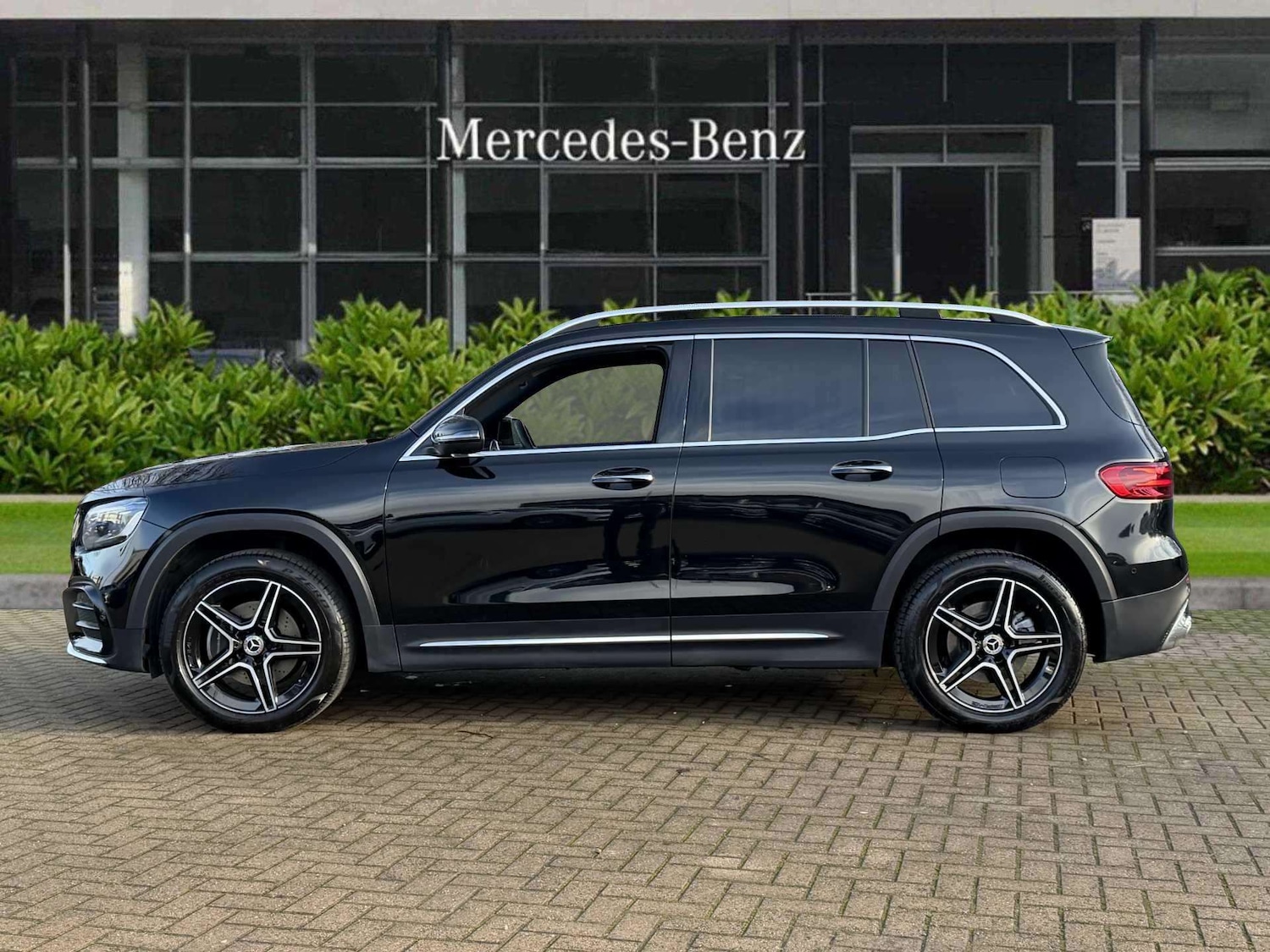 Used Mercedes-Benz GLB 2025 for sale - 77348163: Photo 8