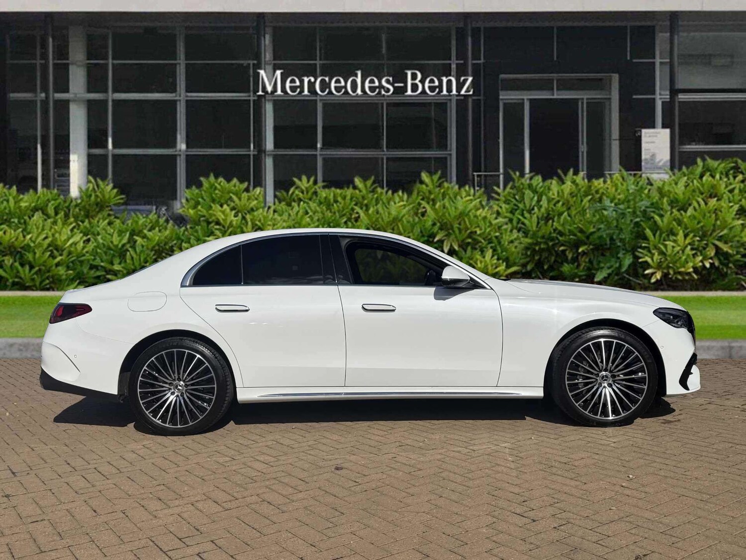 Used Mercedes-Benz E Class 2024 for sale - 75931055: Photo 13