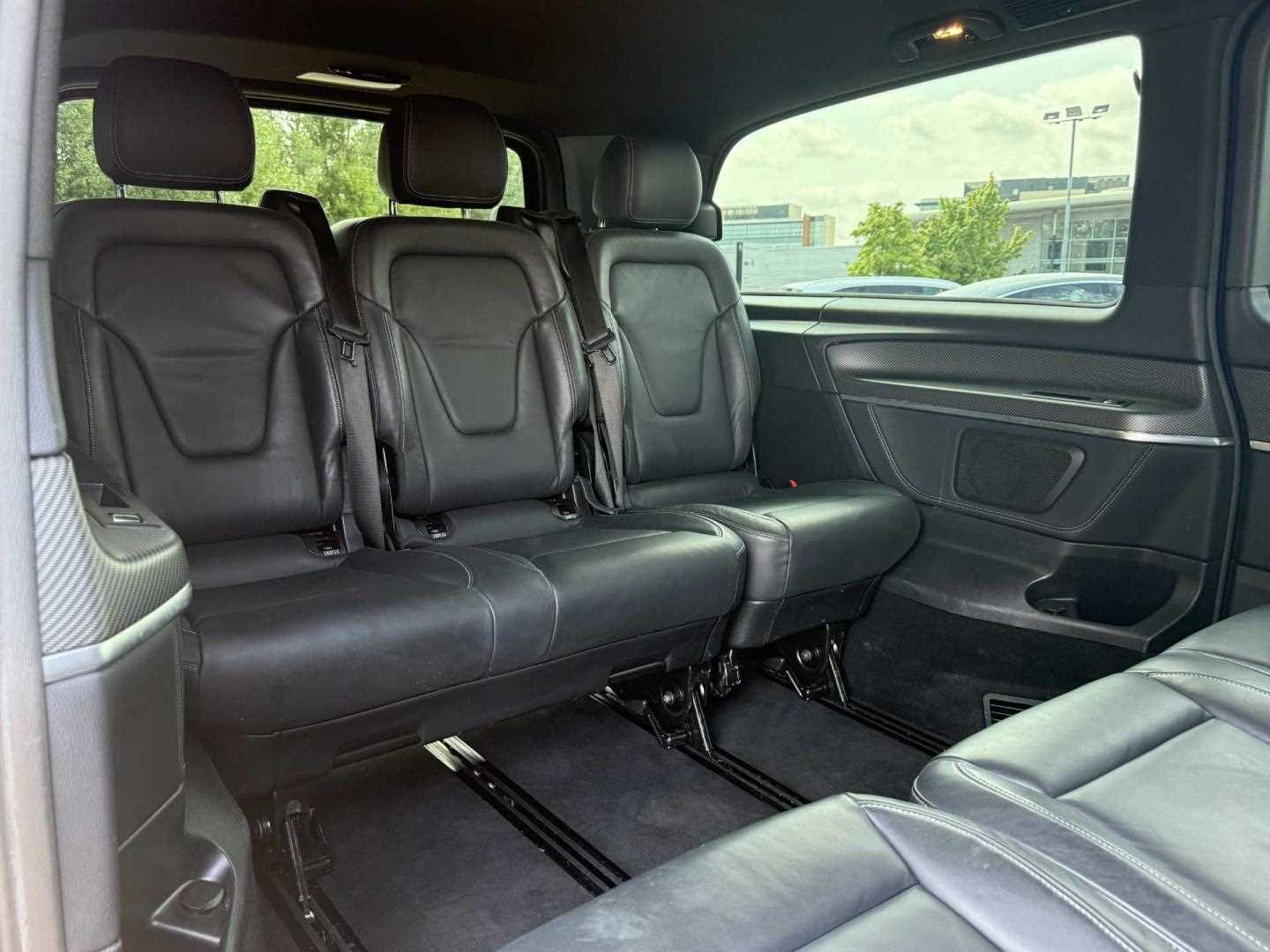 Used Mercedes-Benz V-Class 2023 for sale - 76230333: Photo 34