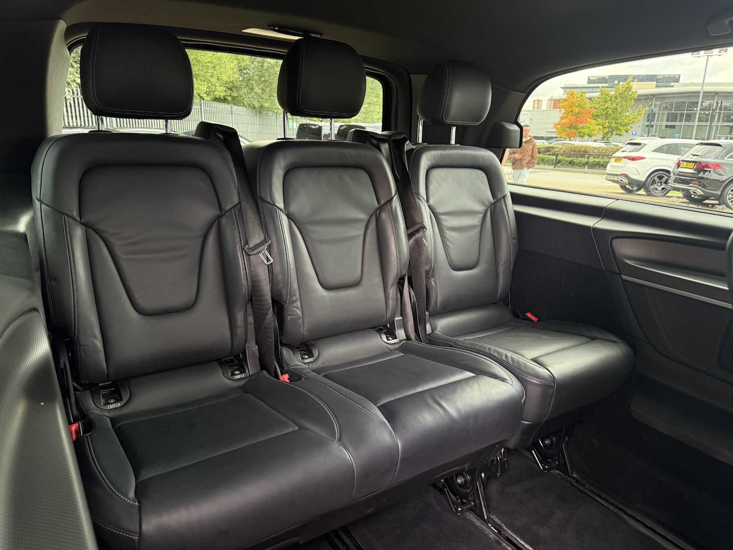 Used Mercedes-Benz V-Class 2023 for sale - 75968141: Photo 35