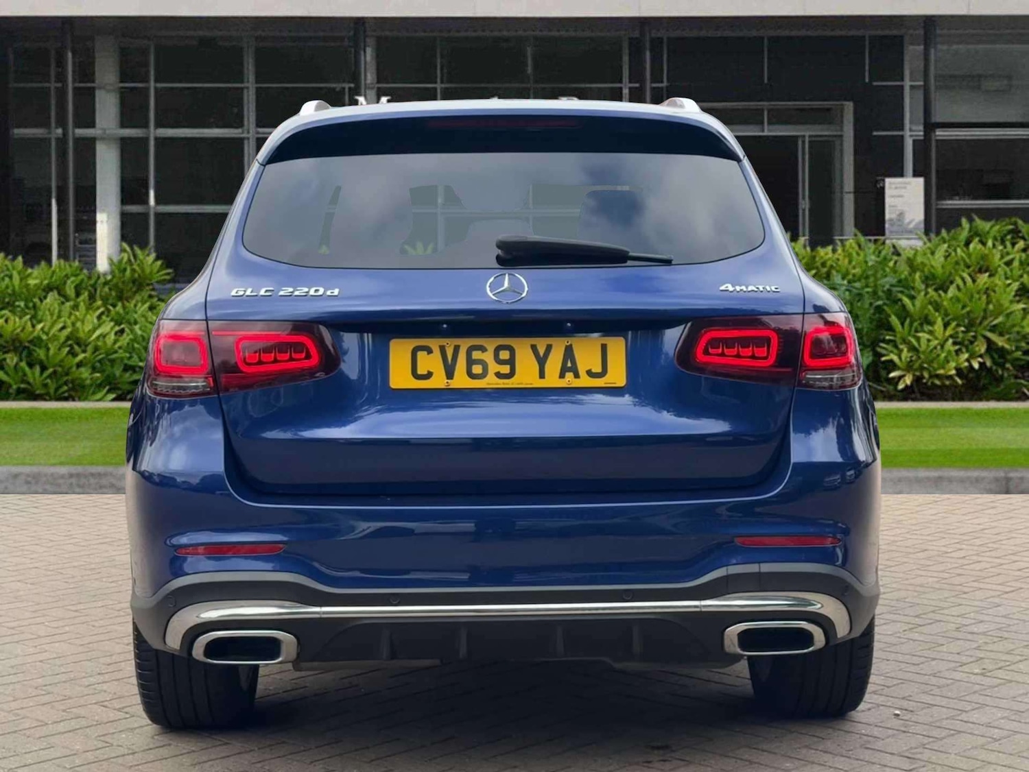 Used Mercedes-Benz GLC 2019 for sale - 76125708: Photo 10