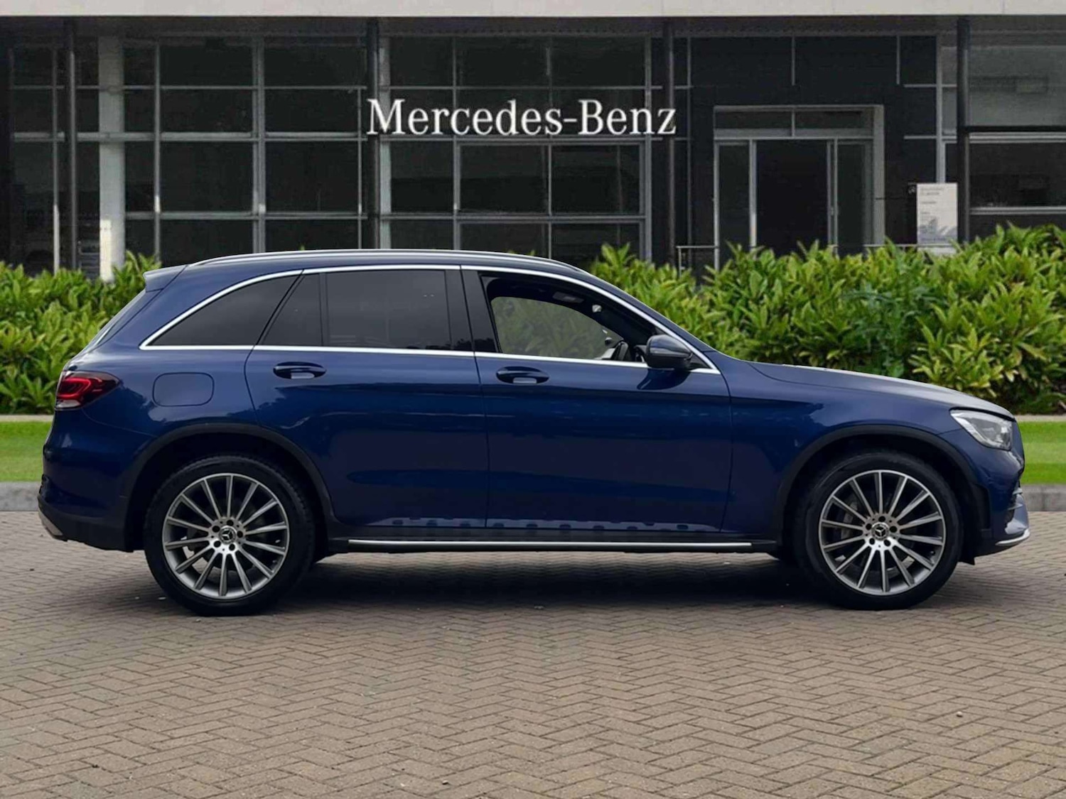 Used Mercedes-Benz GLC 2019 for sale - 76125708: Photo 13