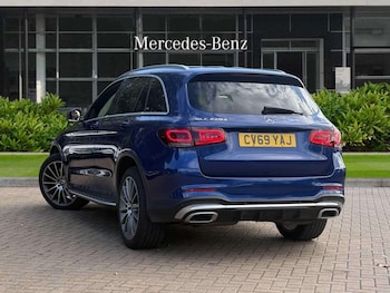 Used Mercedes-Benz GLC 2019 for sale - 76125708: Photo 2