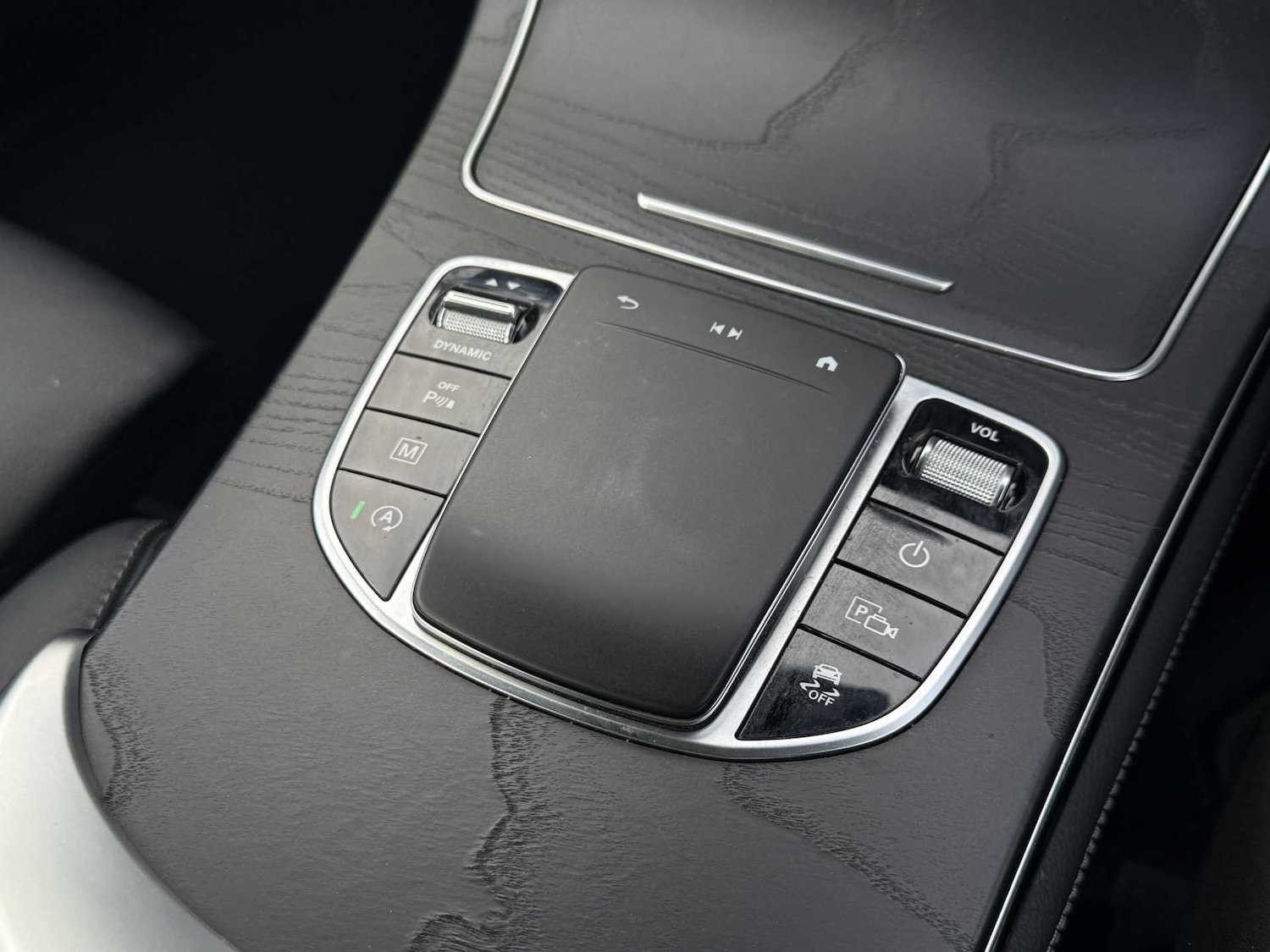 Used Mercedes-Benz GLC 2019 for sale - 76125708: Photo 31