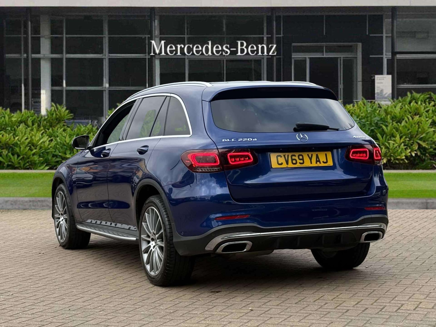 Used Mercedes-Benz GLC 2019 for sale - 76125708: Photo 9