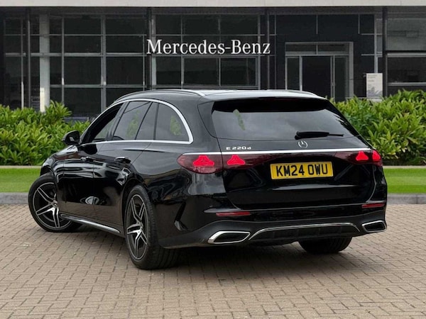 Used Mercedes-Benz E Class 2024 for sale - 75238653: Photo 2