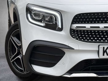 Used Mercedes-Benz GLB 2023 for sale - 77842310: Photo