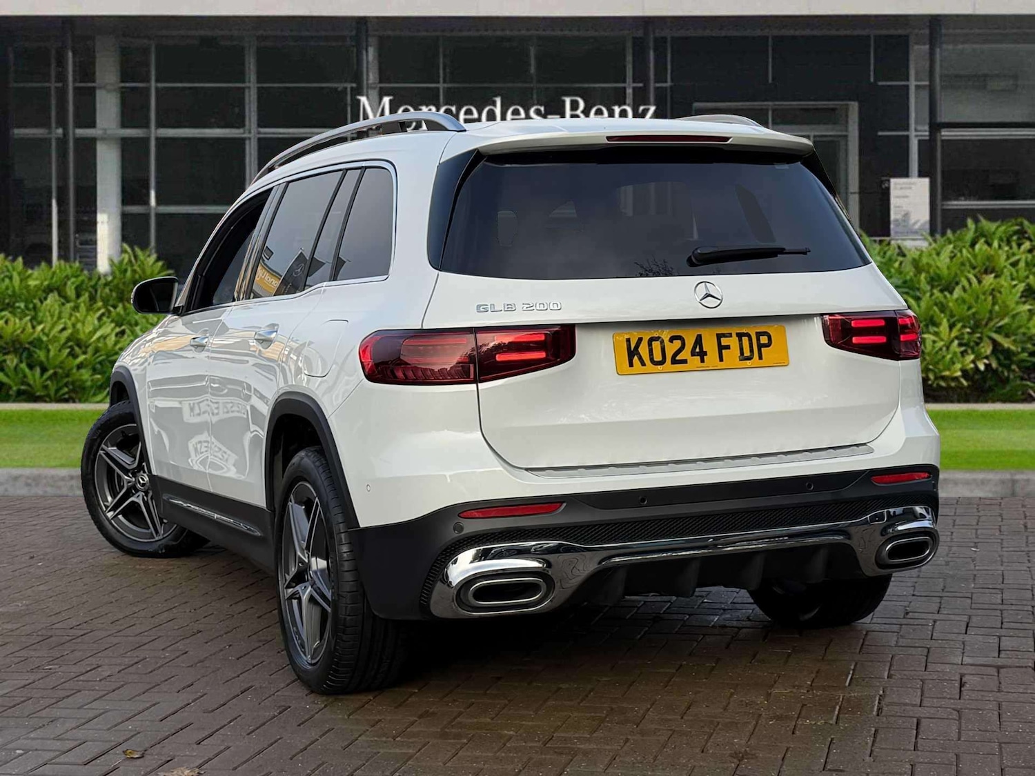 Used Mercedes-Benz GLB 2024 for sale - 76501794: Photo 2