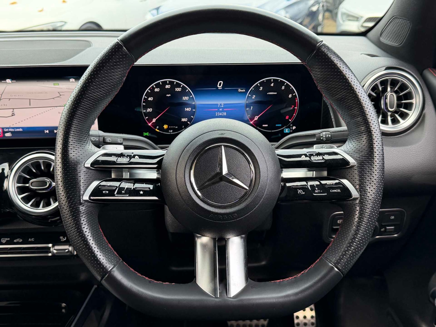 Used Mercedes-Benz GLB 2024 for sale - 76501794: Photo 22