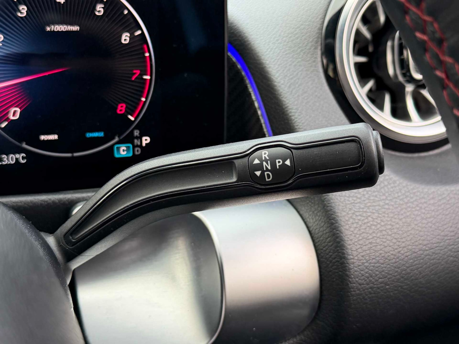 Used Mercedes-Benz GLB 2024 for sale - 76501794: Photo 32