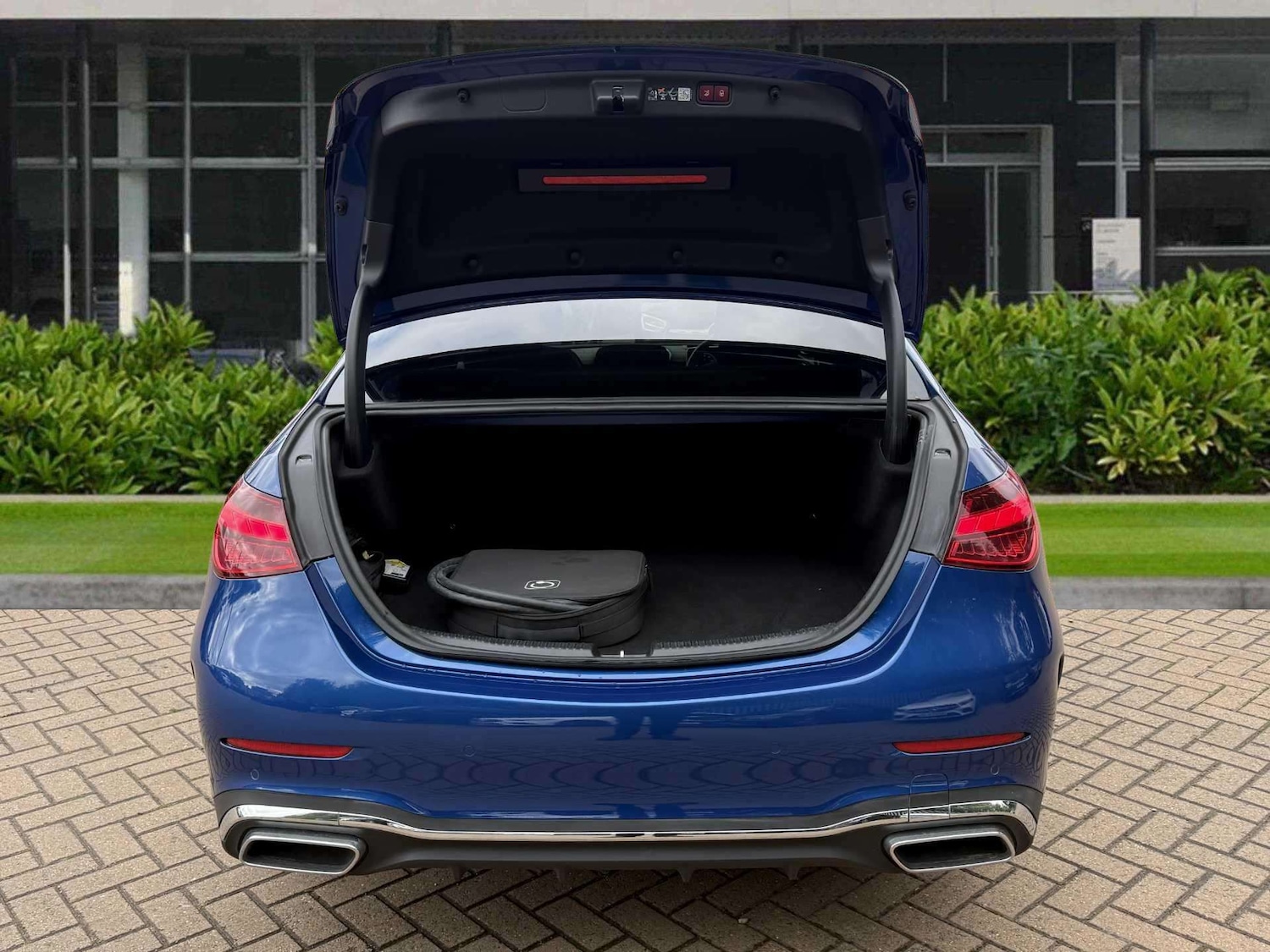 Used Mercedes-Benz C Class 2024 for sale - 76705166: Photo 11