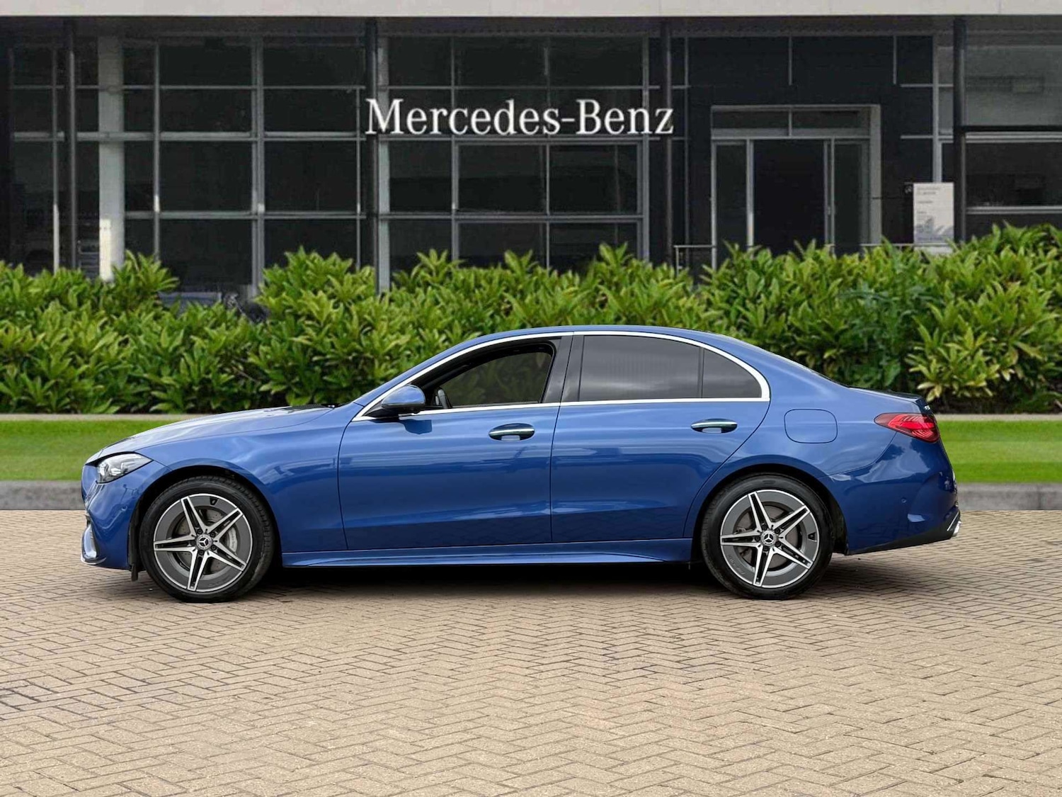 Used Mercedes-Benz C Class 2024 for sale - 76705166: Photo 8