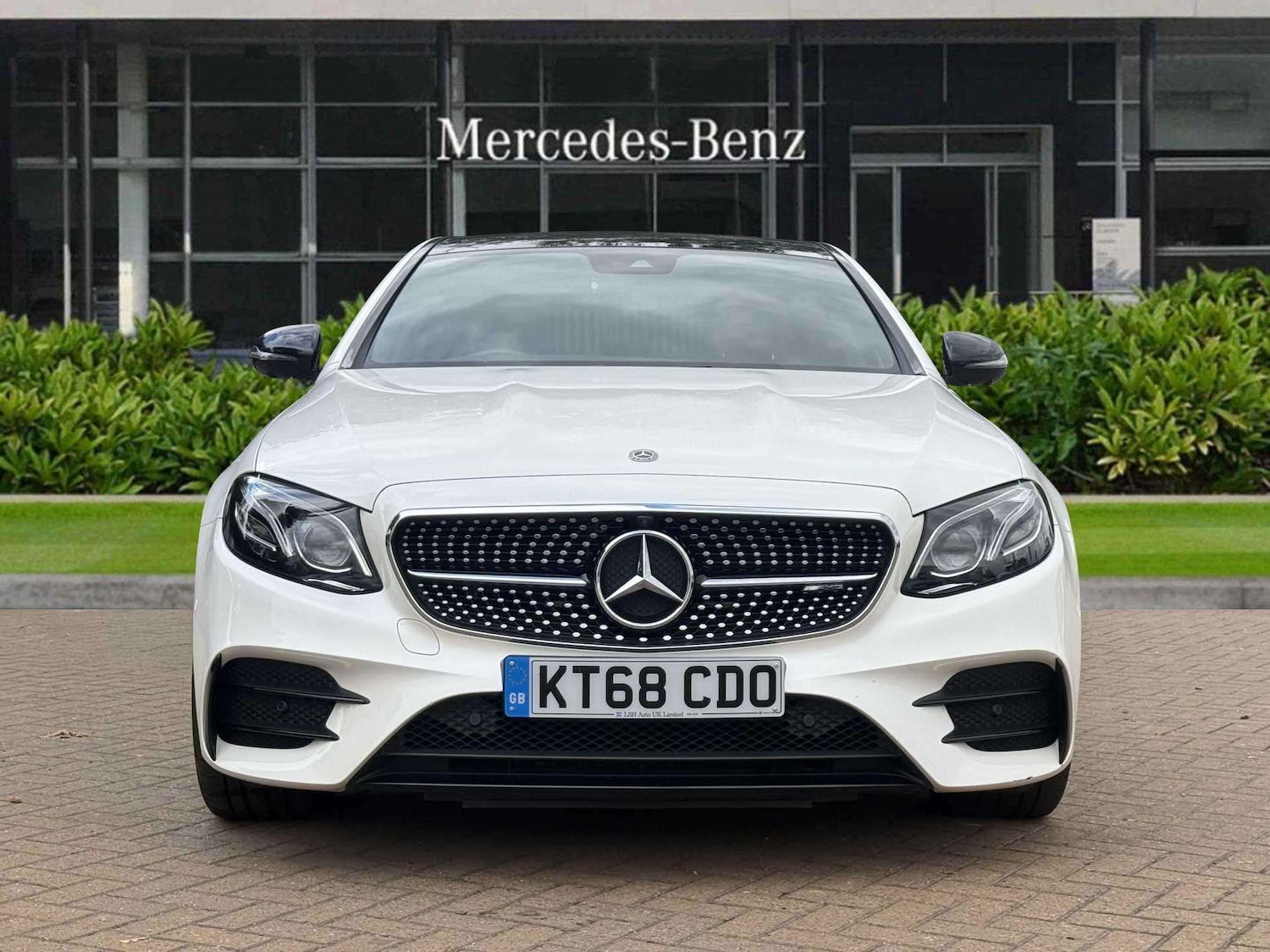 Used Mercedes-Benz E-Class 2018 for sale - 76075537: Photo 6