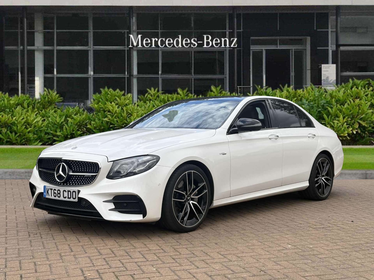 Used Mercedes-Benz E-Class 2018 for sale - 76075537: Photo 7
