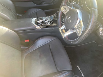 Used Mercedes-Benz C Class 2019 for sale - 76329235: Photo 4