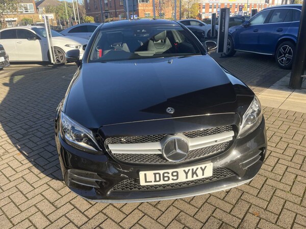 Used Mercedes-Benz C Class 2019 for sale - 76329235: Photo 5