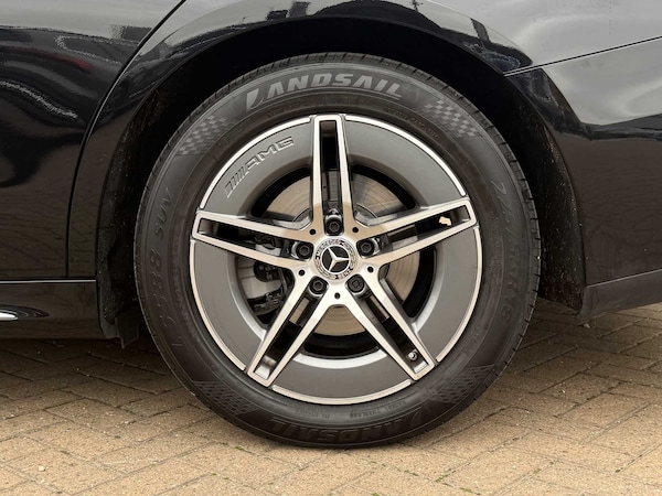Used Mercedes-Benz E Class 2024 for sale - 76286365: Photo 17