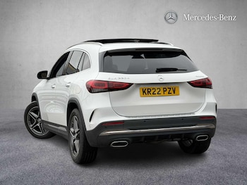 Used Mercedes-Benz GLA 2022 for sale - 77232978: Photo