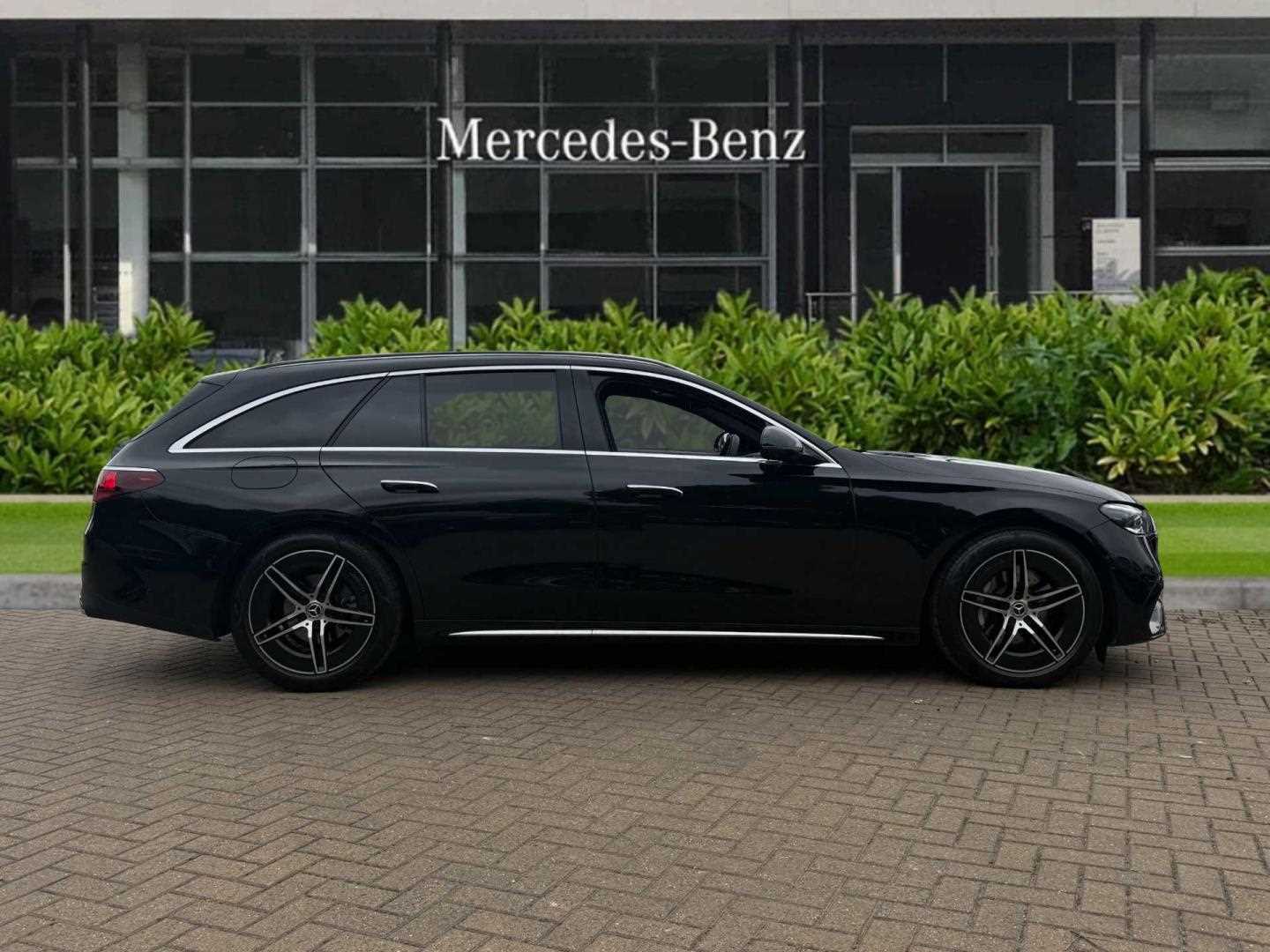 Used Mercedes-Benz E Class 2024 for sale - 76435732: Photo 13