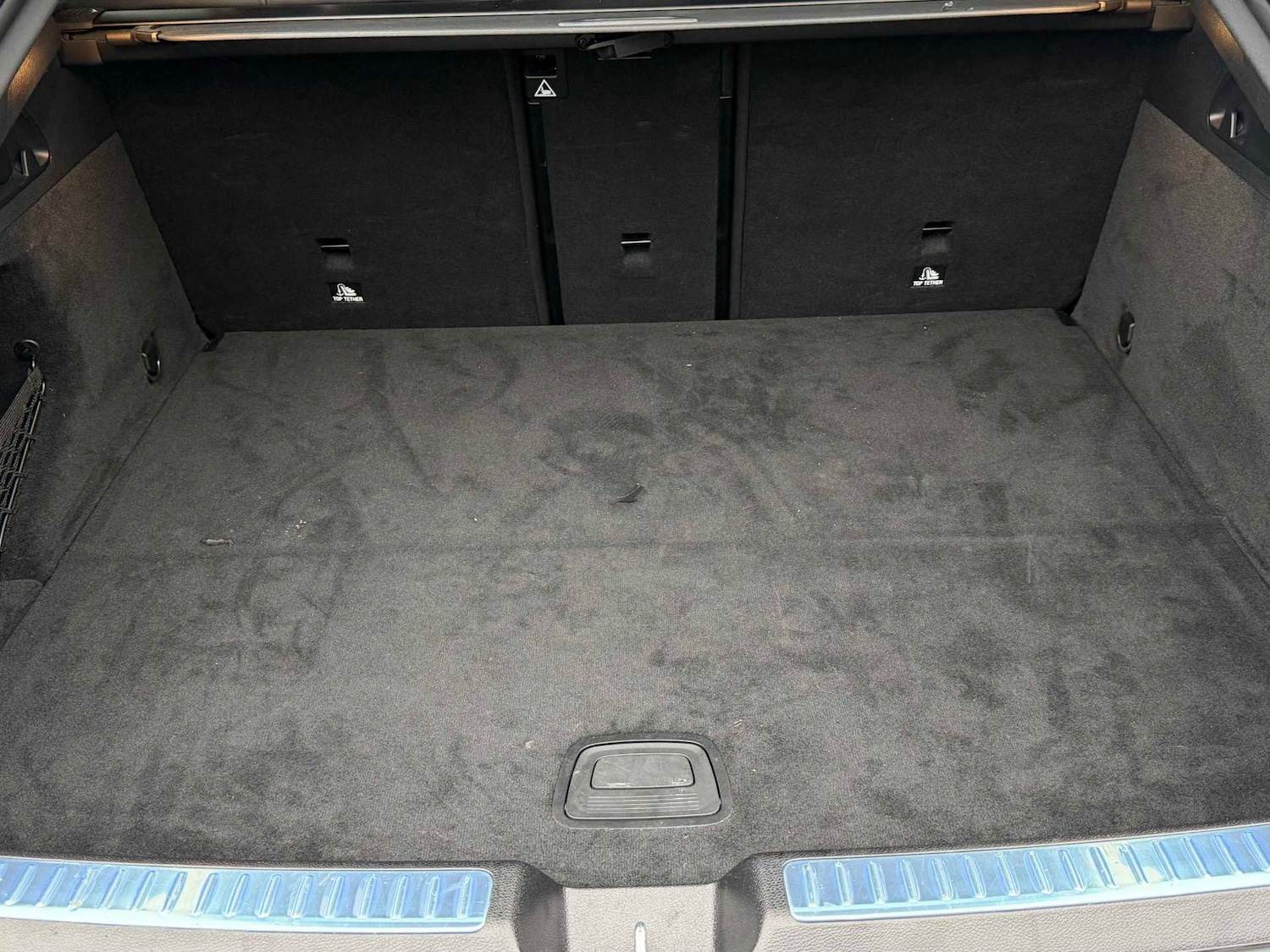 Used Mercedes-Benz GLC 2023 for sale - 76575892: Photo 11