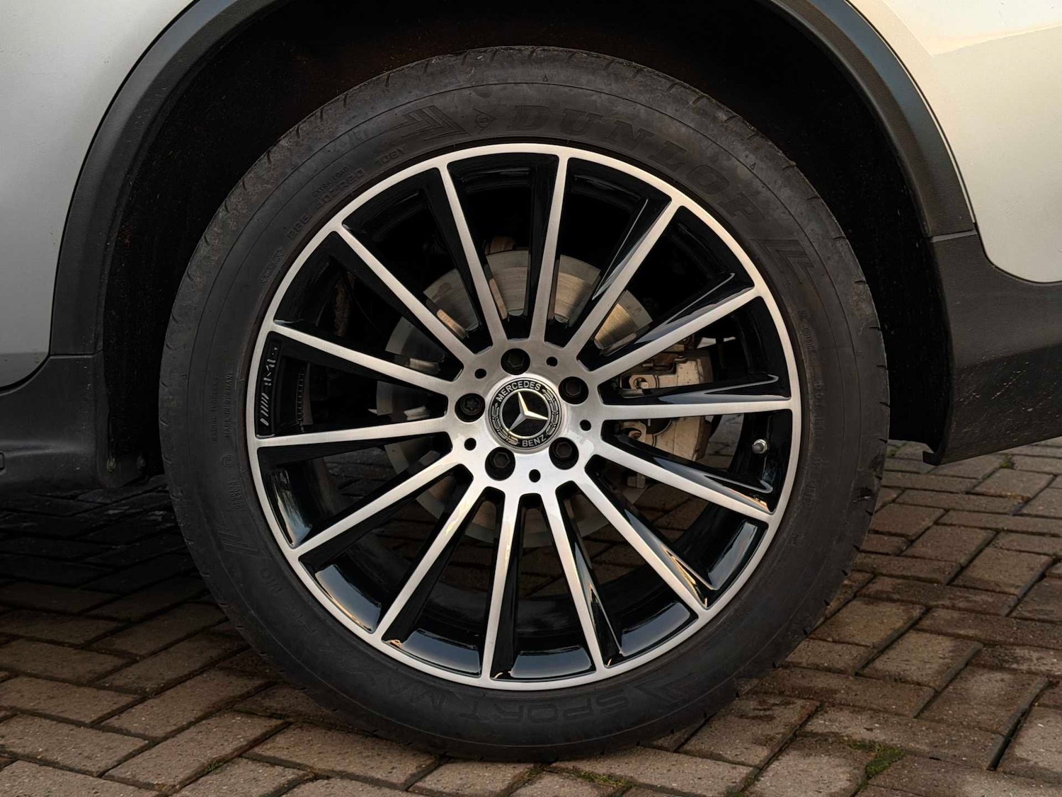 Used Mercedes-Benz GLC 2023 for sale - 76575892: Photo 16