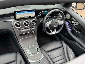 Used Mercedes-Benz GLC 2022 for sale - 77389985: Photo