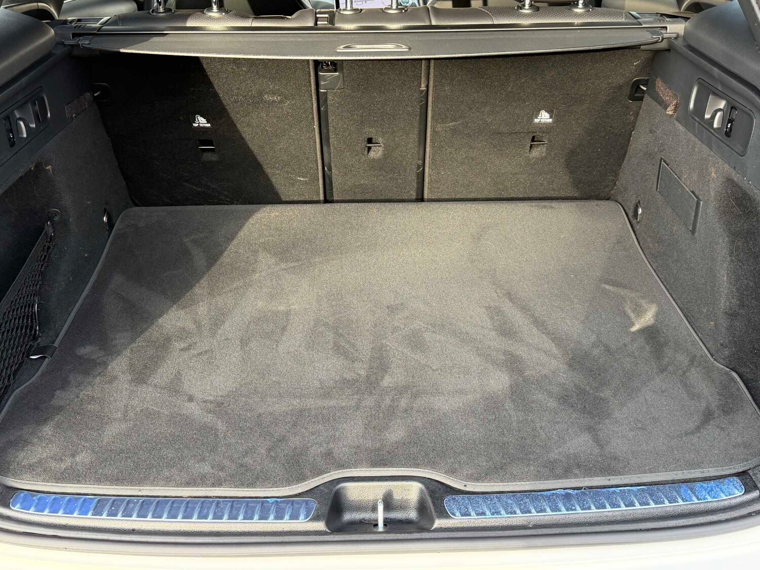 Used Mercedes-Benz GLC 2024 for sale - 76661857: Photo 11