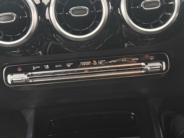 Used Mercedes-Benz GLA 2022 for sale - 76272082: Photo 28