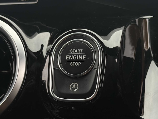 Used Mercedes-Benz GLA 2022 for sale - 76272082: Photo 33