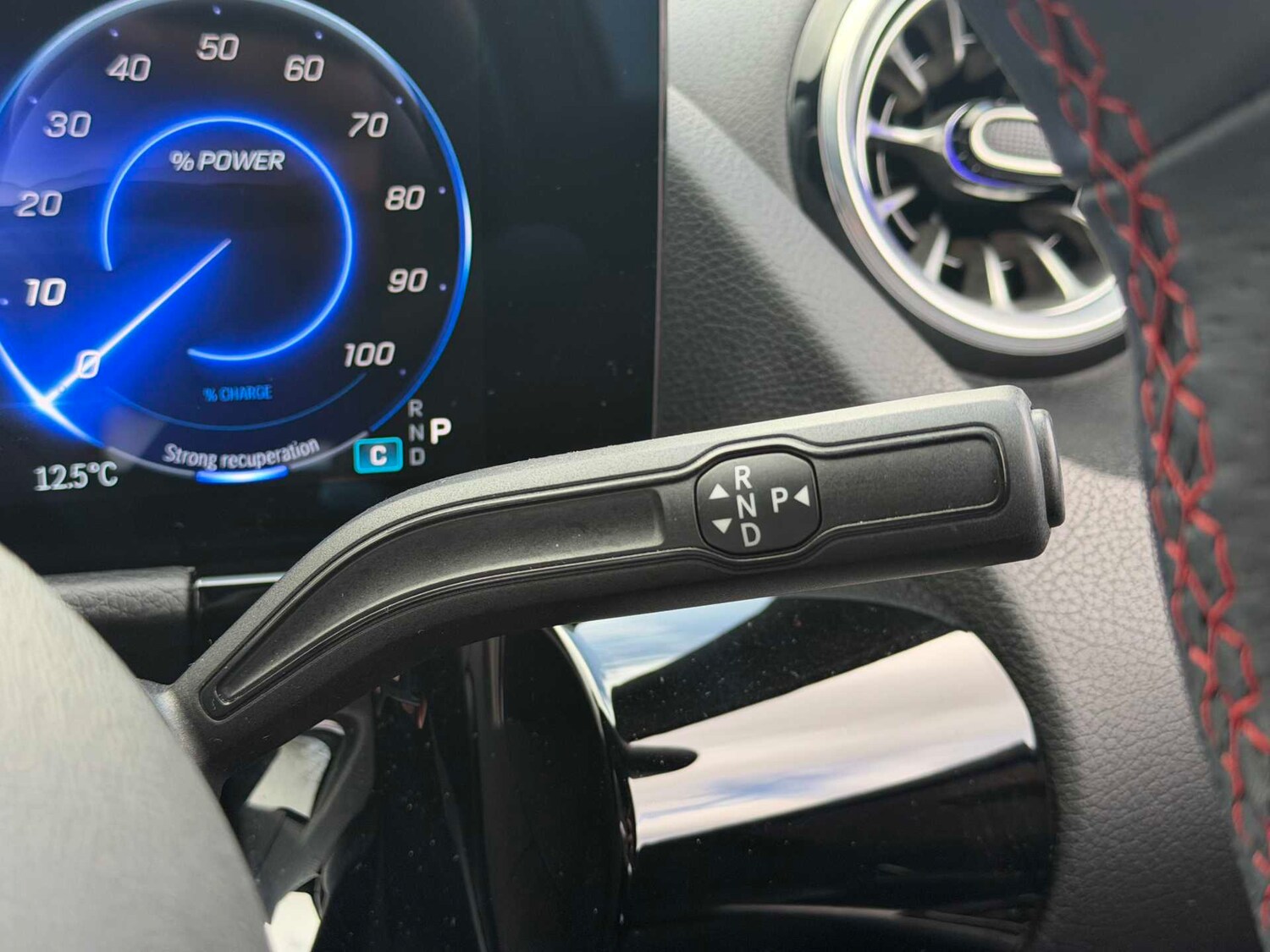 Used Mercedes-Benz EQA 2024 for sale - 77500244: Photo 31