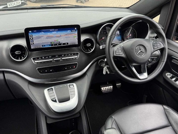 Used Mercedes-Benz V-Class 2023 for sale - 76230473: Photo 23