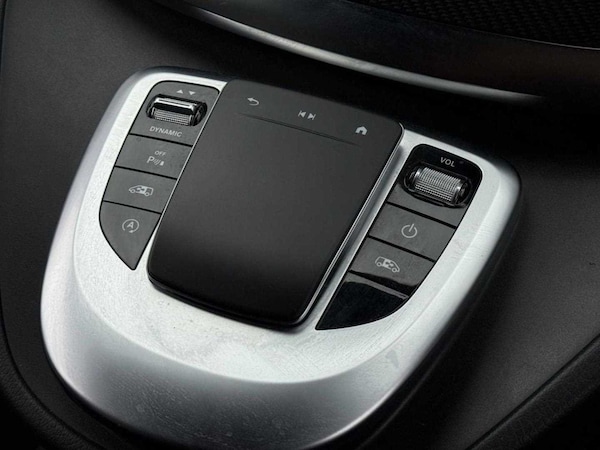 Used Mercedes-Benz V-Class 2023 for sale - 76230473: Photo 30