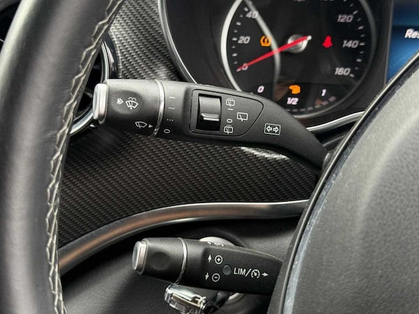 Used Mercedes-Benz V-Class 2023 for sale - 76230473: Photo 33