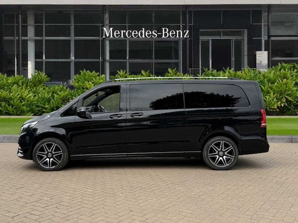 Used Mercedes-Benz V-Class 2023 for sale - 76230473: Photo 8