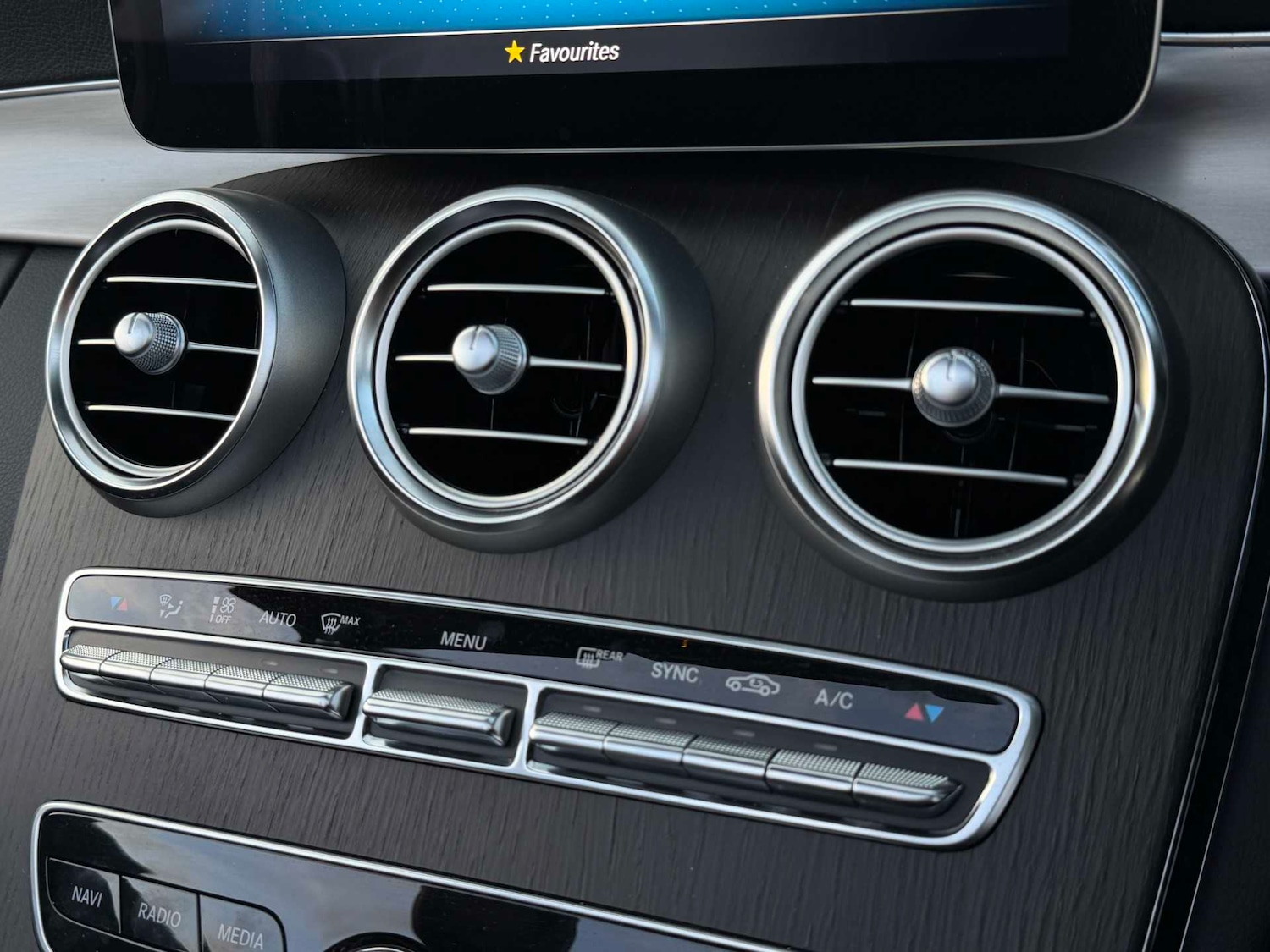 Used Mercedes-Benz C Class 2022 for sale - 77321740: Photo 28