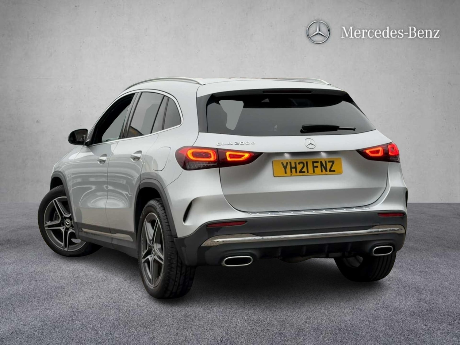 Used Mercedes-Benz GLA 2021 for sale - 77397807: Photo 2