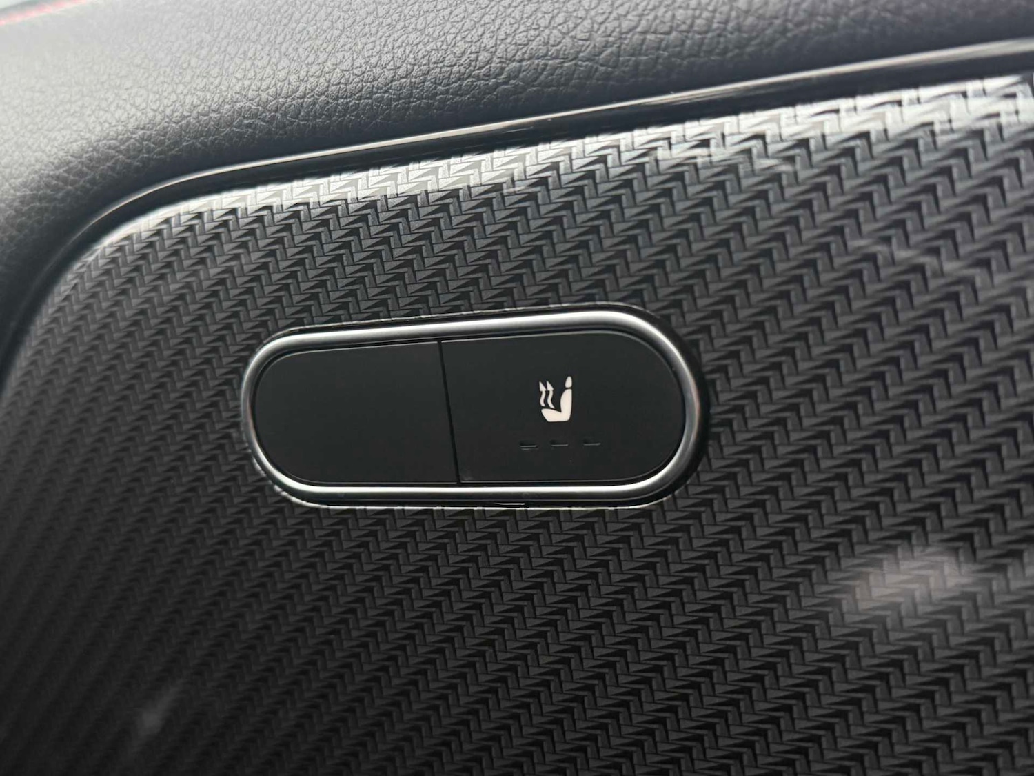 Used Mercedes-Benz GLA 2021 for sale - 77397807: Photo 30