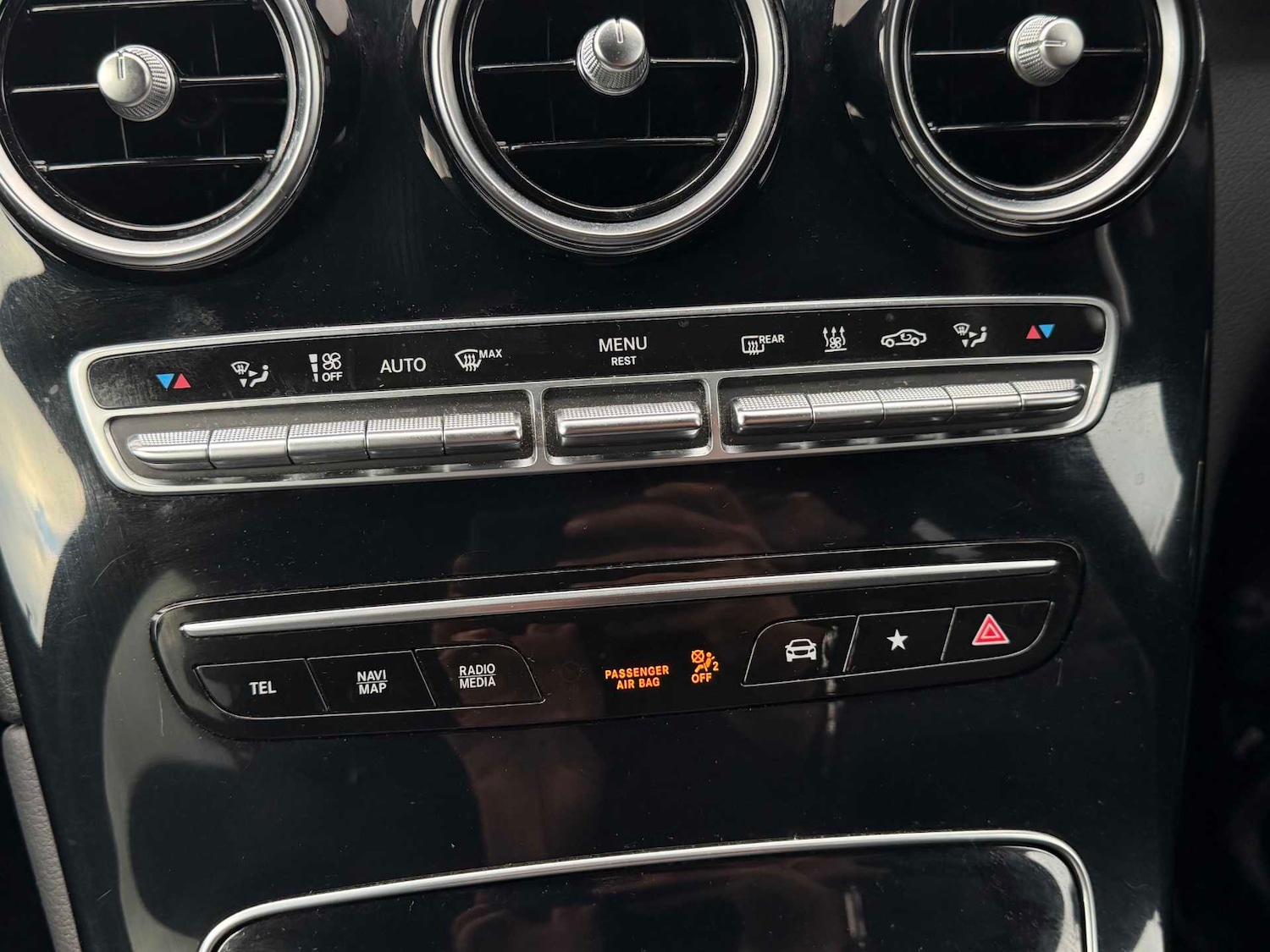 Used Mercedes-Benz GLC 2021 for sale - 77206389: Photo 29