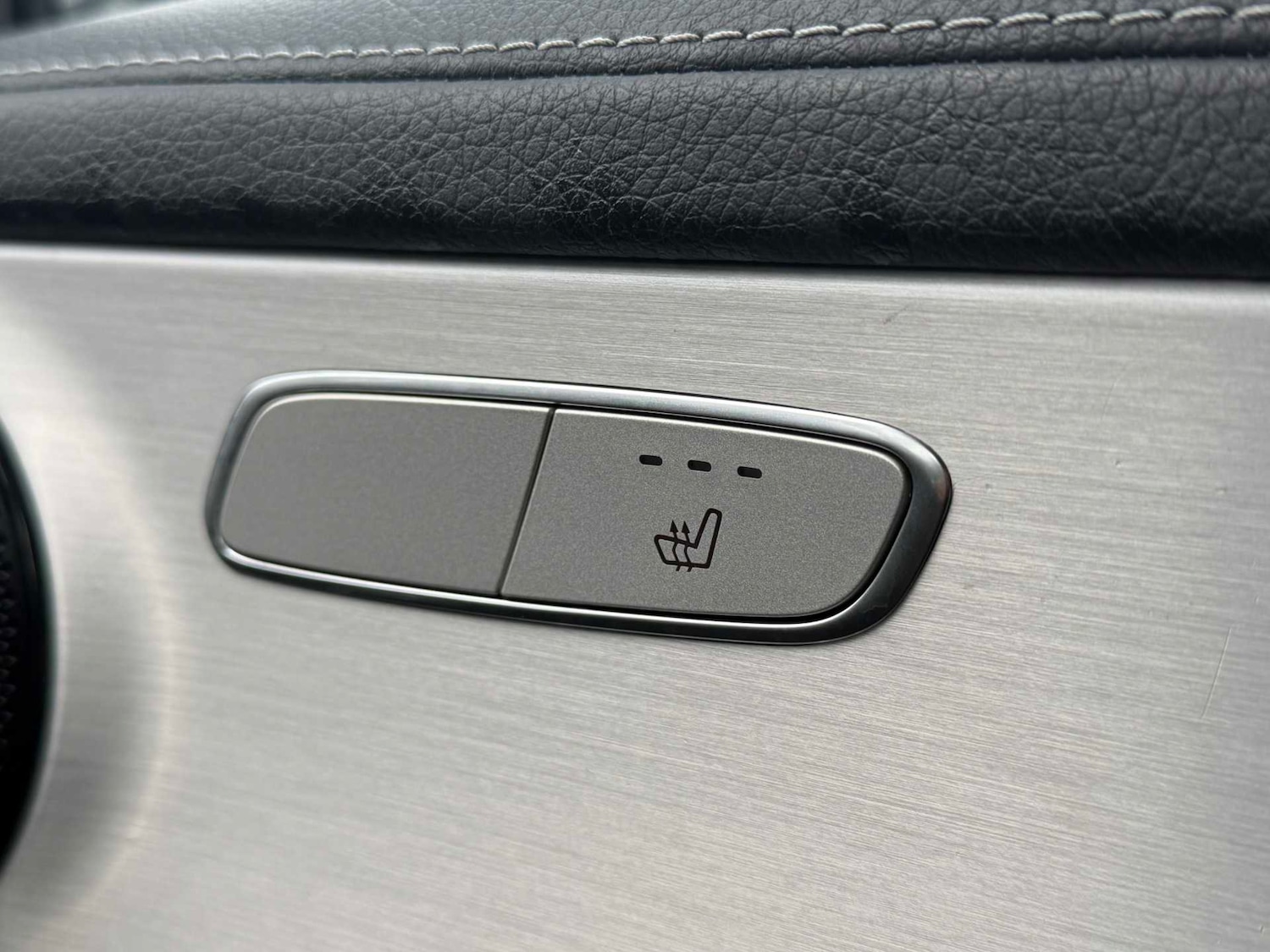 Used Mercedes-Benz GLC 2021 for sale - 77206389: Photo 31