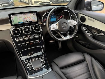 Used Mercedes-Benz GLC 2022 for sale - 76746127: Photo