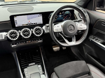Used Mercedes-Benz GLB 2023 for sale - 76096549: Photo 4